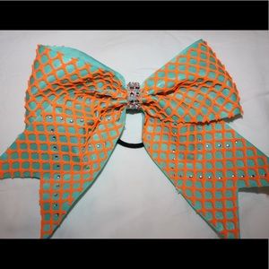 Cheer Bow
